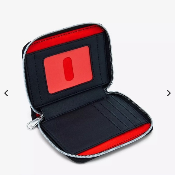 Loungefly The Nightmare Before Christmas Jack & Sally
Spiderweb Set - Picture 9 of 10